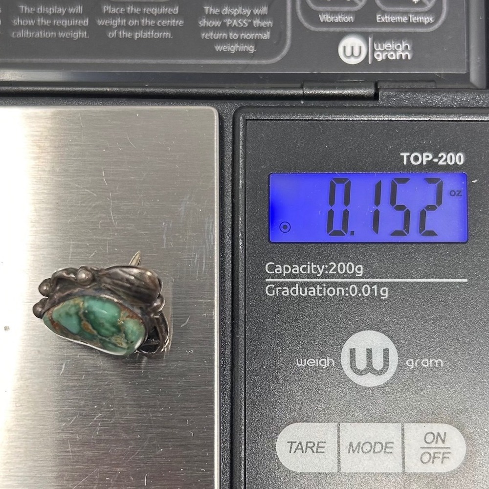 Vintage Southwestern Turquoise Silver Tone Lapel Pin Green Stone Leaf Design - Picture 6 of 6